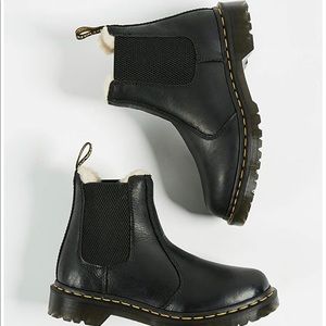 Dr. Martens Fur Lined 2976 Leonore Chelsea Boot